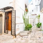 Casa Raguso-charming Duplex In Historic Center 马丁纳弗兰卡